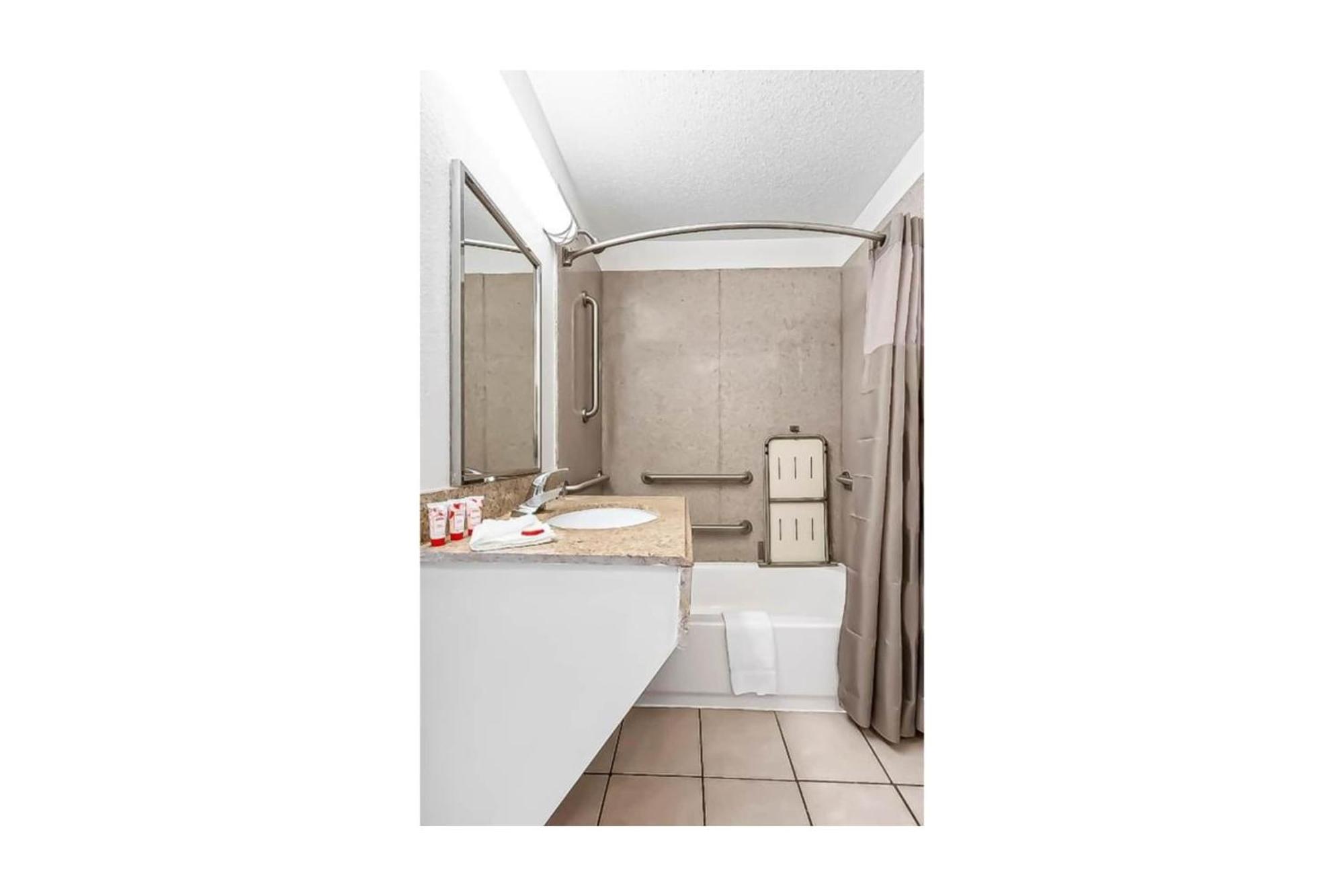 Oyo Hotel Bossier City La - Red River Ngoại thất bức ảnh